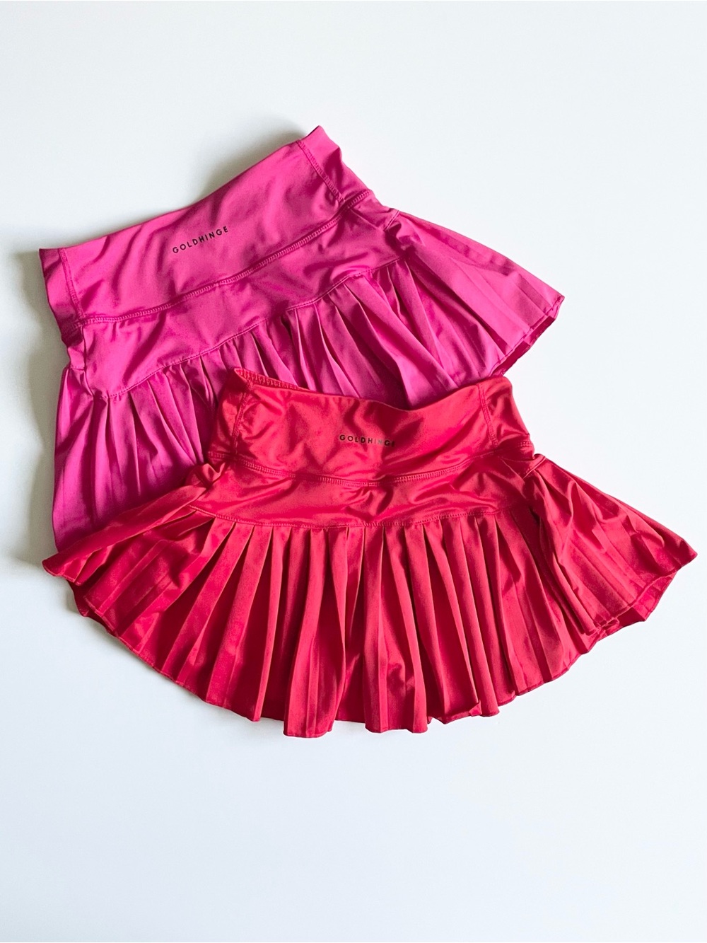 2PCS Goldhinge XS red and pink high rise pleated mini skirt skort